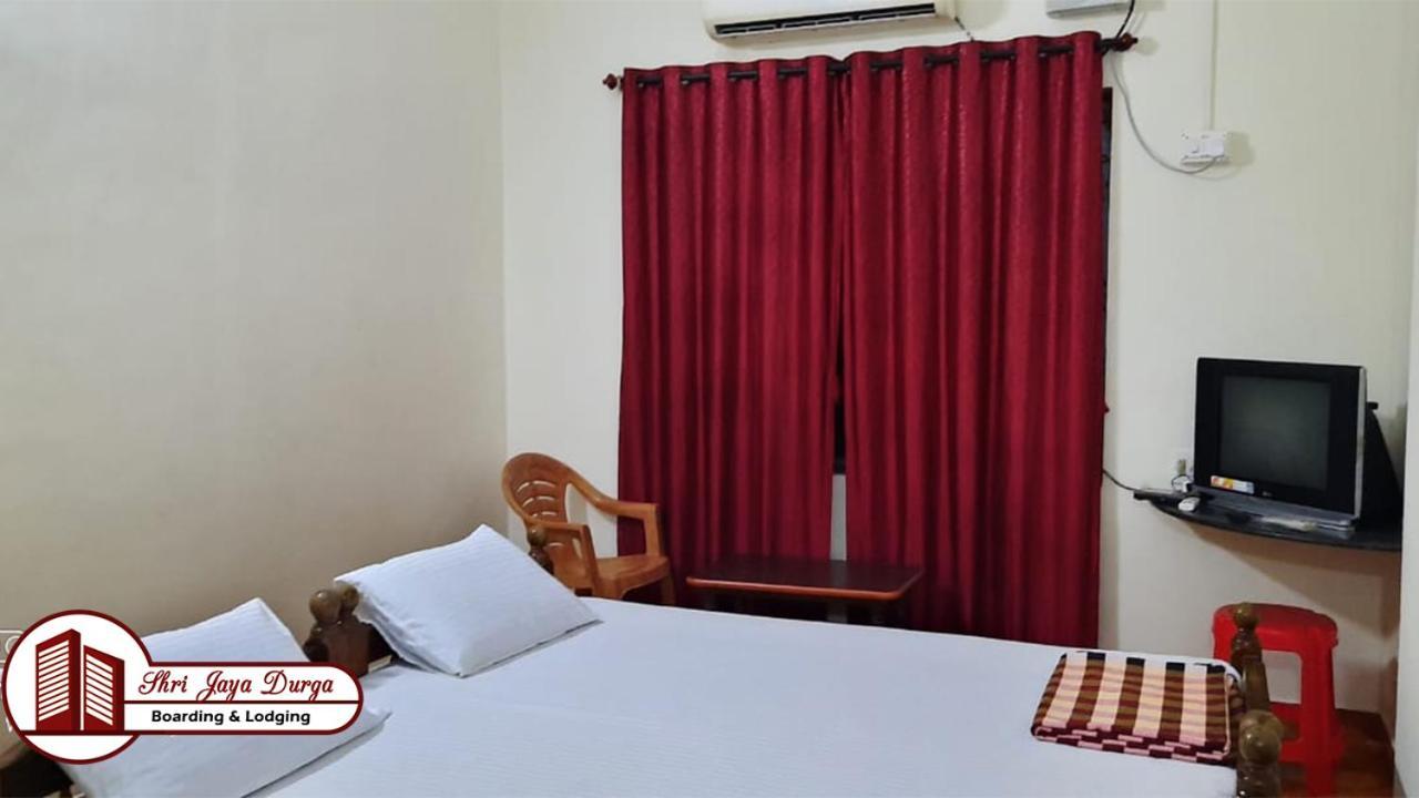 Shri Jaya Durga Boarding & Lodging Udupi Exterior photo